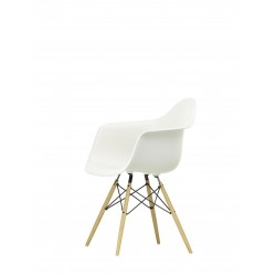 Vitra Eames DAW Lys Ahorn