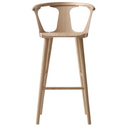 &Tradition In Between Counter Stool SK7 · Eg hvidolieret