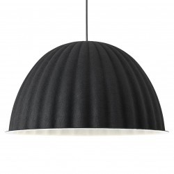 Muuto Under The Bell · Lille · Sort