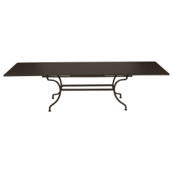 Fermob Romane Table With Extensions · Rosemary