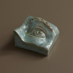 Jacob Laoru Square Eye (left)